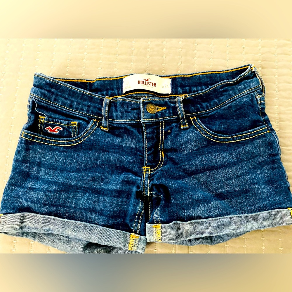 Hollister Size 0 Jean shorts